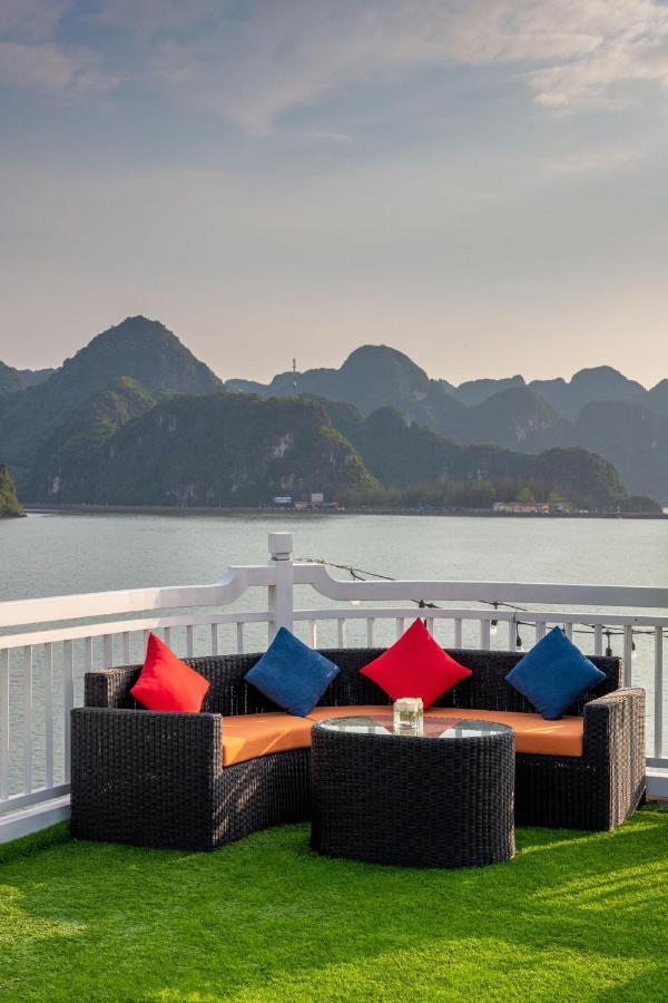 Le Journey Luxury Cruise Hotel Ha Long Buitenkant foto
