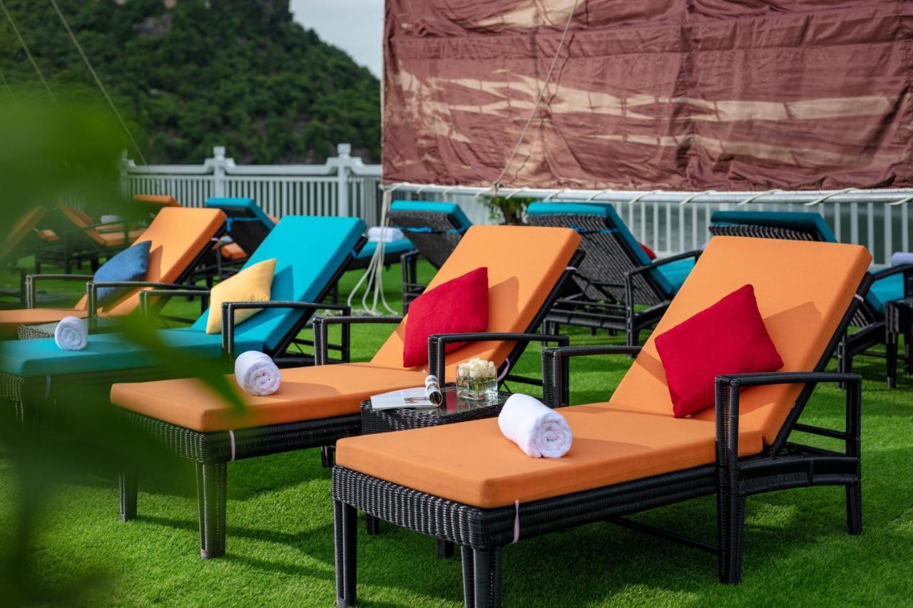 Le Journey Luxury Cruise Hotel Ha Long Buitenkant foto