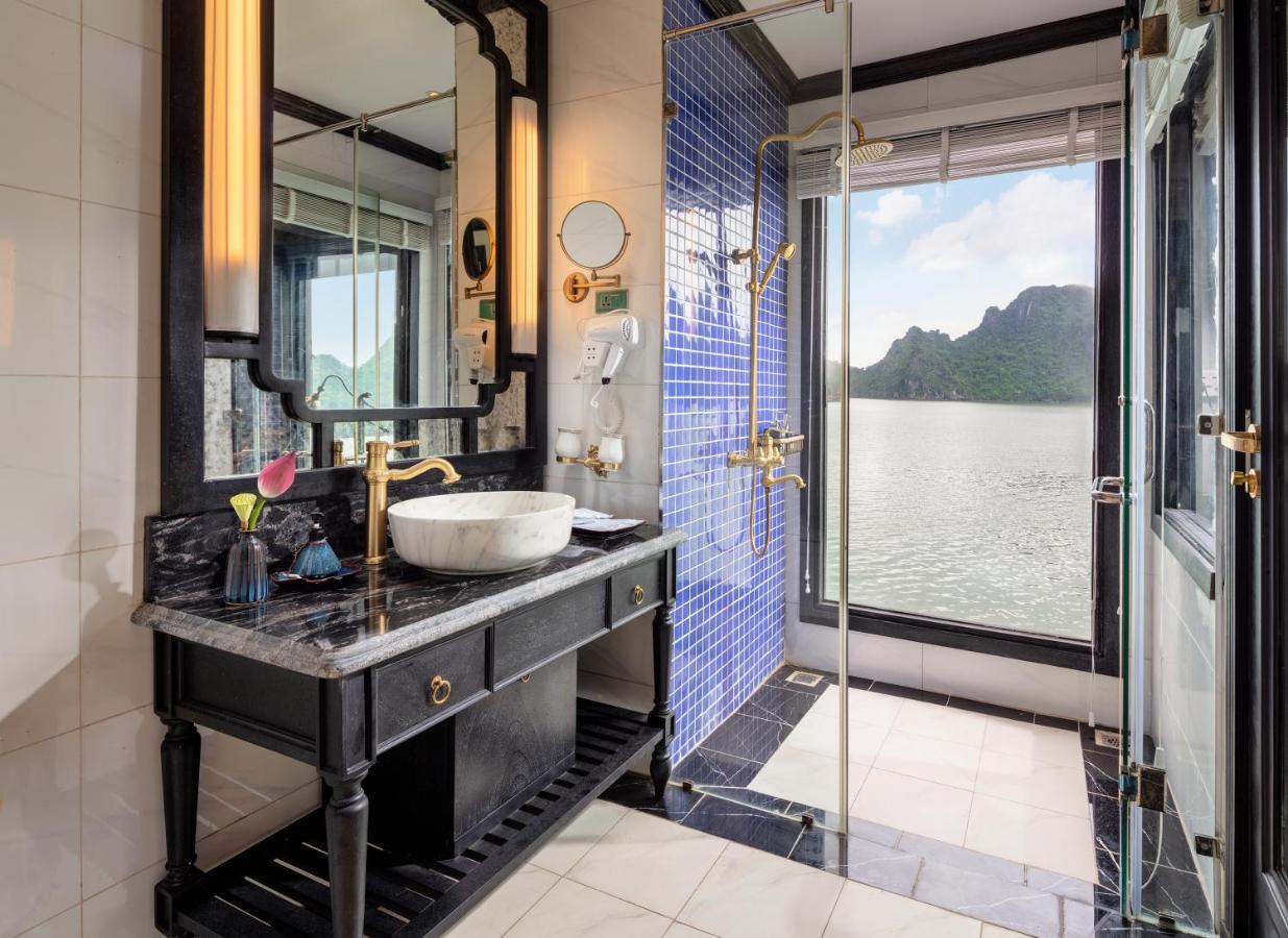 Le Journey Luxury Cruise Hotel Ha Long Buitenkant foto